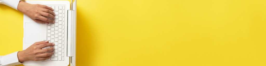 banner para linkedin licenciado en marketing elegante blanco y negro (3)